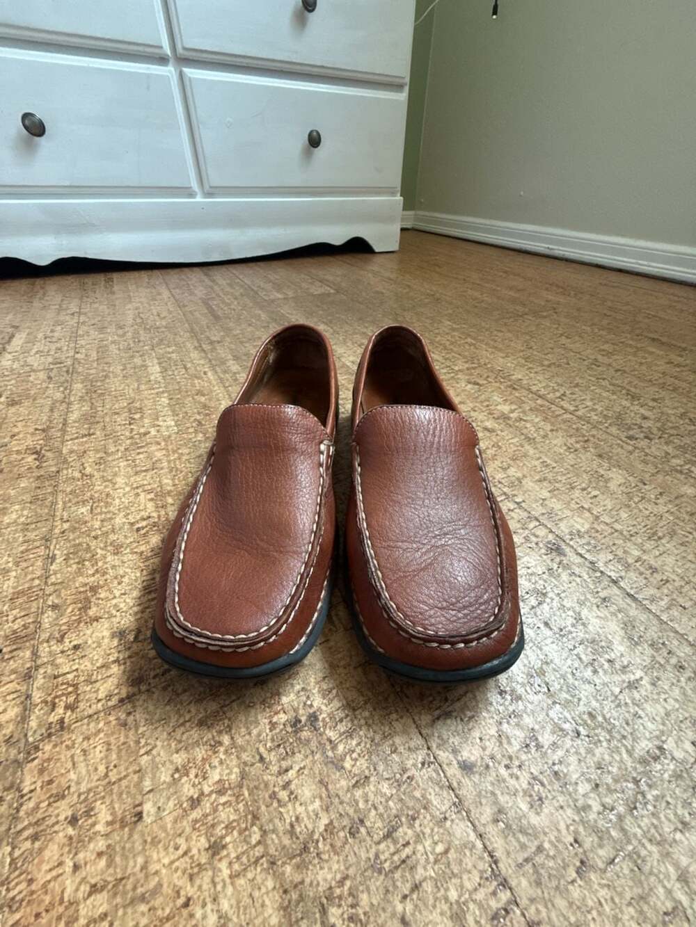 Vintage-Inspired / Classic Hush Puppies Leather Penny Loafers